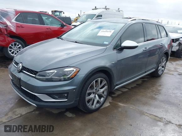2019 Volkswagen Golf S z VIN 3VWH17AU1KM505617, wystawiony jako IAAI lot #41659236 z przebiegiem 37 964 mil mil oraz . Historia ofert i sprzedaży dostępna na DreamBid. Obrazek 2.