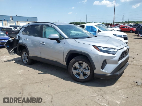 2024 Toyota RAV4 XLE with VIN 2T3P1RFV4RC403444, listed as a Copart auction lot 62932475 with 3,245 mi miles and Clean title. Bid and sale history available at DreamBid. Image 4.