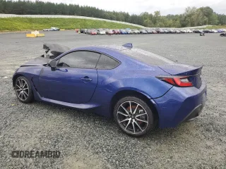 2024 Toyota GR86 with VIN JF1ZNBB12R9754526, listed as a Copart auction lot 71971704 with 0 mi miles and Salvage Title. Bid and sale history available at carsss.com. Image 2.