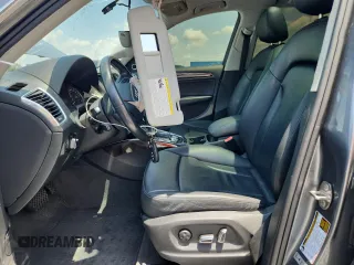2014 Audi Q5 Premium Plus with VIN WA1LFAFP6EA072452, listed as a Copart auction lot 58823455 with 124,784 mi miles and Non repairable. Bid and sale history available at DreamBid. Image 7.