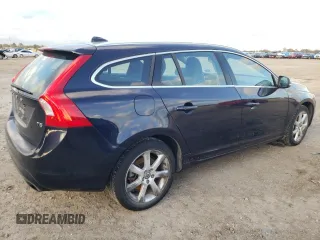 2017 Volvo V60 Premier with VIN YV140MEK6H1335489, listed as a Copart auction lot 79874833 with 86,244 mi miles. Bid and sale history available at carsss.com. Image 3.