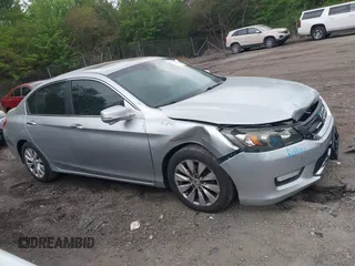 2013 Honda Accord Sdn EX-L with VIN 1HGCR2F87DA023448, listed as a IAAI auction lot 41898974 with 147,283 mi miles. Bid and sale history available at carsss.com. Image 13.