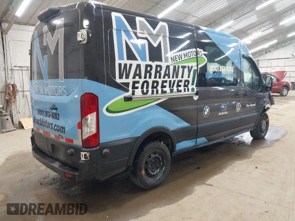 2019 Ford Transit z VIN 1FTYR2CM0KKB66383, wystawiony jako IAAI lot #42098606 z przebiegiem 325 657 mil mil oraz . Historia ofert i sprzedaży dostępna na DreamBid. Obrazek 4.