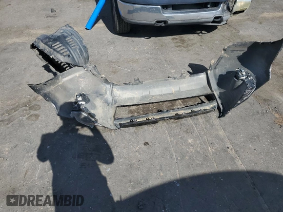 2019 Toyota 4Runner SR5 z VIN JTEBU5JRXK5693278, wystawiony jako Copart lot #54084045 z przebiegiem 73 622 mil mil oraz Szkoda całkowita • Salvage title. Historia ofert i sprzedaży dostępna na DreamBid. Obrazek 13.
