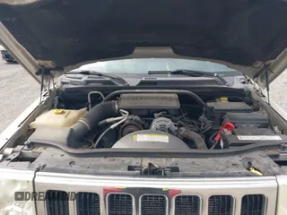 2008 Jeep Commander Sport с VIN 1J8HG48K68C181913, выставлен на аукционе IAAI как лот 42620491 с пробегом 192 384 миль миль и . История ставок и продаж доступна на DreamBid. Изображение 10.