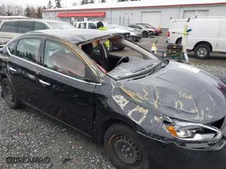 2017 Nissan Sentra SV with VIN 3N1AB7APXHL706168, listed as a IAAI auction lot 41861682 with 163,815 mi miles. Bid and sale history available at carsss.com. Image 6.