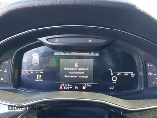 2021 Audi Q8 Premium Plus z VIN WA1EVAF14MD014781, wystawiony jako IAAI lot #42080085 z przebiegiem 53 171 mil mil oraz . Historia ofert i sprzedaży dostępna na DreamBid. Obrazek 7.