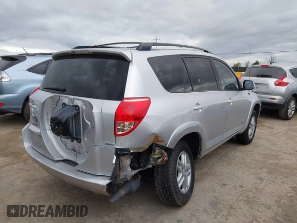 2007 Toyota RAV4 Sport with VIN JTMBK32V376021624, listed as a IAAI auction lot 41777001 with 226,262 mi miles. Bid and sale history available at carsss.com. Image 4.