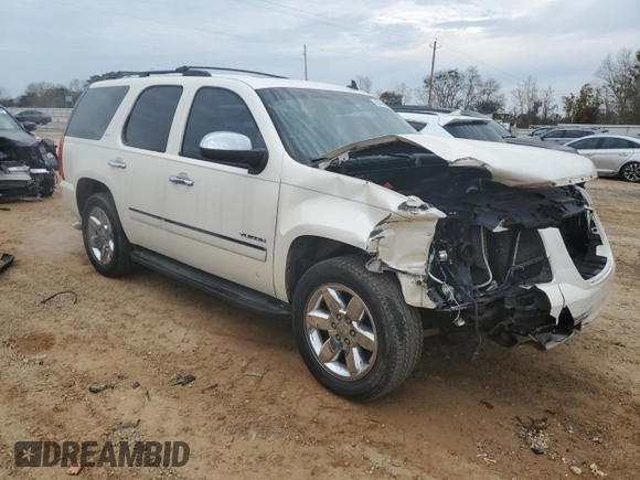 2010 GMC Yukon SLT with VIN 1GKMCCE36AR173617, listed as a Copart auction lot 89143085 with 227,947 mi miles and Salvage Title. Bid and sale history available at carsss.com. Image 4.