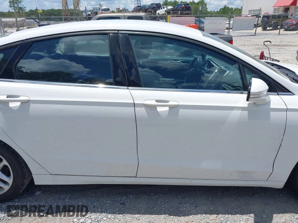2016 Ford Fusion SE with VIN 3FA6P0H7XGR262308, listed as a IAAI auction lot 42749630 with 239,662 mi miles and . Bid and sale history available at DreamBid. Image 13.