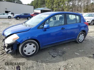 2009 Nissan Versa 1.8 SL with VIN 3N1BC13E49L469544, listed as a Copart auction lot 44134585 with 185,329 mi miles and Salvage Title. Bid and sale history available at carsss.com. Image 1.
