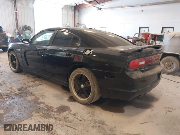 2013 Dodge Charger SXT z VIN 2C3CDXHG7DH529544, wystawiony jako IAAI lot #42484373 z przebiegiem 162 431 mil mil oraz . Historia ofert i sprzedaży dostępna na DreamBid. Obrazek 3.