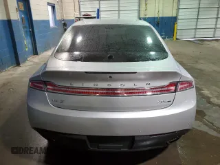 2015 Lincoln MKZ with VIN 3LN6L2G92FR610410, listed as a Copart auction lot 43044225 with 109,762 mi miles and Clean Title. Bid and sale history available at carsss.com. Image 6.