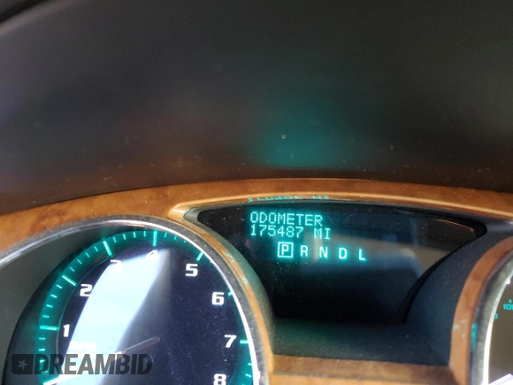 2009 Buick Enclave CX with VIN 5GAER13D59J215379, listed as a Copart auction lot 42226185 with 175,487 mi miles and Salvage Title. Bid and sale history available at DreamBid. Image 9.