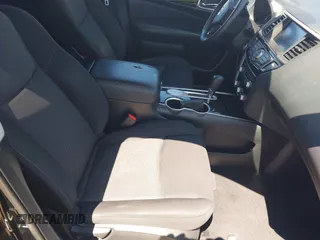 2020 Nissan Pathfinder SV z VIN 5N1DR2BN1LC640843, wystawiony jako IAAI lot #42165568 z przebiegiem 53 997 mil mil oraz . Historia ofert i sprzedaży dostępna na DreamBid. Obrazek 5.