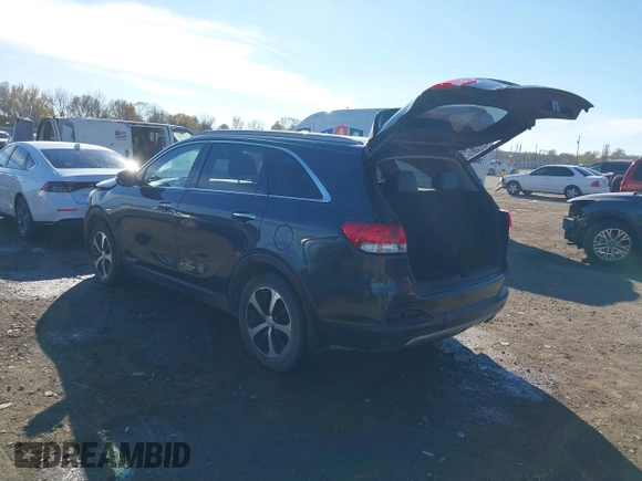 2018 Kia Sorento EX with VIN 5XYPHDA52JG346569, listed as a IAAI auction lot 40932087 with 121,836 mi miles and . Bid and sale history available at DreamBid. Image 3.