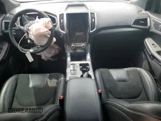 2021 Ford Edge ST z VIN 2FMPK4AP0MBA58542, wystawiony jako Copart lot #53996435 z przebiegiem Nie podano mil oraz Szkoda całkowita • Salvage title. Historia ofert i sprzedaży dostępna na DreamBid. Obrazek 8.