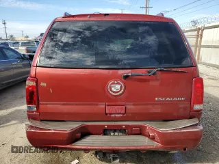 2002 Cadillac Escalade z VIN 1GYEC63TX2R296143, wystawiony jako Copart lot #45965545 z przebiegiem 288 265 mil mil oraz Szkoda całkowita • Salvage title. Historia ofert i sprzedaży dostępna na DreamBid. Obrazek 6.