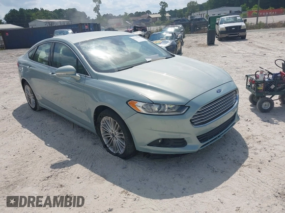 2013 Ford Fusion SE Hybrid z VIN 3FA6P0LU8DR265460, wystawiony jako IAAI lot #42720385 z przebiegiem 146 179 mil mil oraz . Historia ofert i sprzedaży dostępna na DreamBid. Obrazek 1.