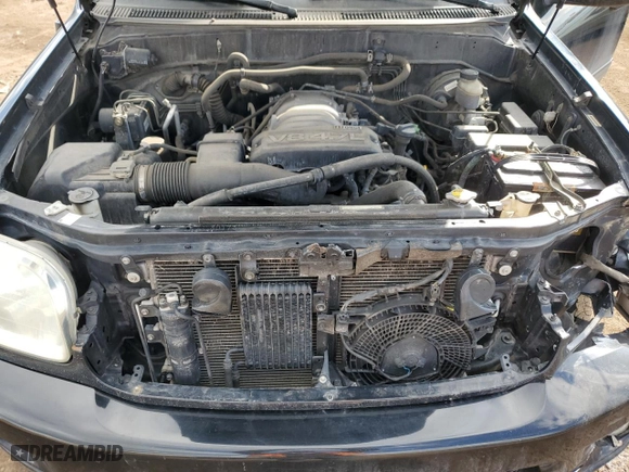 2004 Toyota Sequoia Limited with VIN 5TDBT48A04S208483, listed as a Copart auction lot 45672095 with 262,847 mi miles and Salvage Title. Bid and sale history available at carsss.com. Image 12.