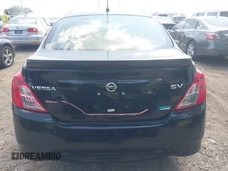 2016 Nissan Versa SV z VIN 3N1CN7AP1GL858032, wystawiony jako IAAI lot #42266679 z przebiegiem 137 097 mil mil oraz . Historia ofert i sprzedaży dostępna na DreamBid. Obrazek 16.