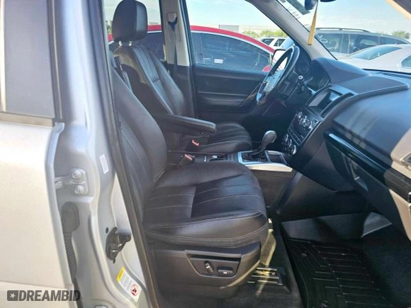 2014 Land Rover LR2 with VIN SALFR2BG5EH389838, listed as a Copart auction lot 76070094 with 131,493 mi miles and Clean Title. Bid and sale history available at carsss.com. Image 5.