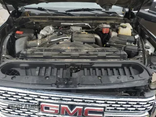 2022 GMC Sierra 2500HD Denali z VIN 1GT49REY7NF314792, wystawiony jako Copart lot #55963455 z przebiegiem 114 853 mil mil oraz Szkoda całkowita • Salvage title. Historia ofert i sprzedaży dostępna na DreamBid. Obrazek 11.