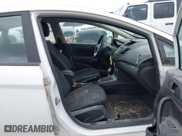 2019 Ford Fiesta SE with VIN 3FADP4EJ2KM157184, listed as a IAAI auction lot 41970286 with 68,900 mi miles. Bid and sale history available at carsss.com. Image 5.