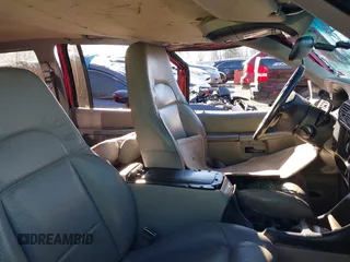 1997 Ford Explorer XLT with VIN 1FMDU32P1VUB98259, listed as a IAAI auction lot 41251433 with 156,680 mi miles and . Bid and sale history available at DreamBid. Image 5.