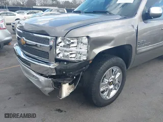 2012 Chevrolet Silverado 1500 LT with VIN 3GCPCSE08CG279515, listed as a IAAI auction lot 41714824 with 150,471 mi miles. Bid and sale history available at carsss.com. Image 6.