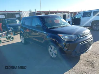 2015 Kia Soul with VIN KNDJN2A20F7163703, listed as a IAAI auction lot 41693073 with 106,034 mi miles. Bid and sale history available at carsss.com. Image 1.