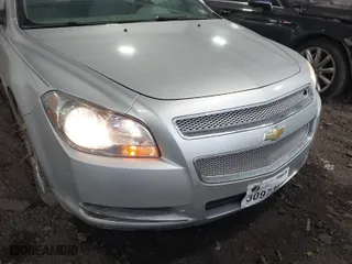 2010 Chevrolet Malibu LT w/1LT with VIN 1G1ZC5EB8AF148328, listed as a IAAI auction lot 41384603 with 114,502 mi miles. Bid and sale history available at carsss.com. Image 6.