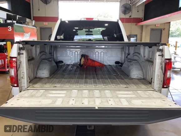 2020 Ford F-150 XL с VIN 1FTEX1EP8LKE46239, выставлен на аукционе IAAI как лот 42806611 с пробегом 171 789 миль миль и . История ставок и продаж доступна на DreamBid. Изображение 20.