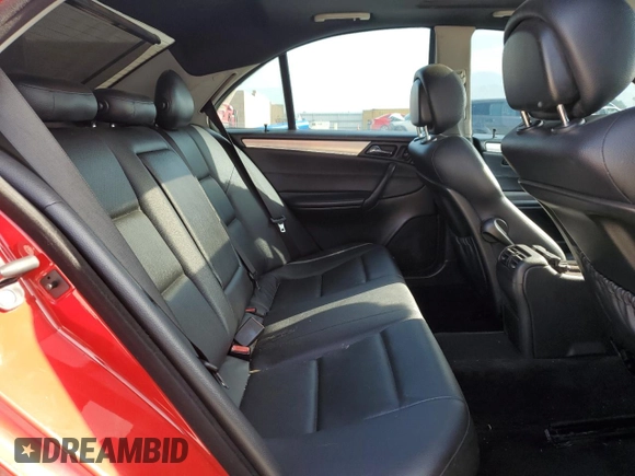 2006 Mercedes-Benz C 230 Sport с VIN WDBRF52H96A905084, выставлен на аукционе Copart как лот 61076815 с пробегом 140 112 миль миль и Списание • Salvage title. История ставок и продаж доступна на DreamBid. Изображение 10.