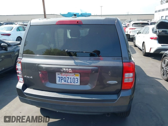 2016 Jeep Patriot Latitude with VIN 1C4NJRFB2GD637975, listed as a IAAI auction lot 42662174 with 115,709 mi miles and . Bid and sale history available at DreamBid. Image 17.
