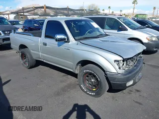 2001 Toyota Tacoma z VIN 5TENL42N81Z813696, wystawiony jako IAAI lot #41799036 z przebiegiem 317 479 mil mil oraz . Historia ofert i sprzedaży dostępna na DreamBid. Obrazek 1.