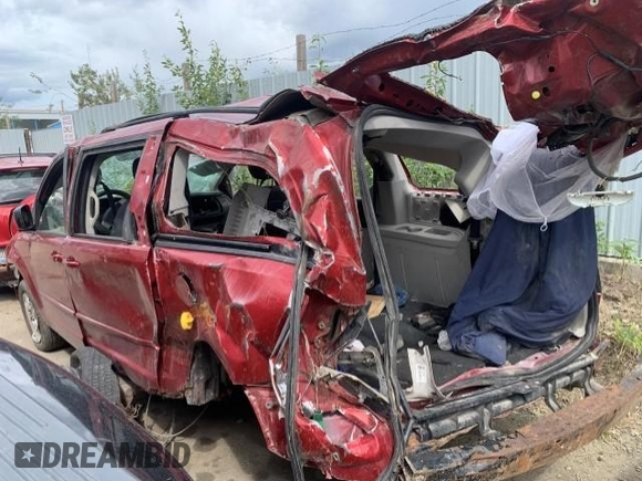 2008 Dodge Grand Caravan SE z VIN 2D8HN44H68R784277, wystawiony jako Copart lot #53087202 z przebiegiem Nie podano mil oraz Nie do naprawy • Non repairable. Historia ofert i sprzedaży dostępna na DreamBid. Obrazek 3.
