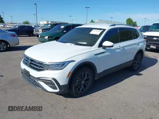 2024 Volkswagen Tiguan SE с VIN 3VV2B7AX4RM028662, выставлен на аукционе IAAI как лот 42279039 с пробегом Не указан миль и . История ставок и продаж доступна на DreamBid. Изображение 2.