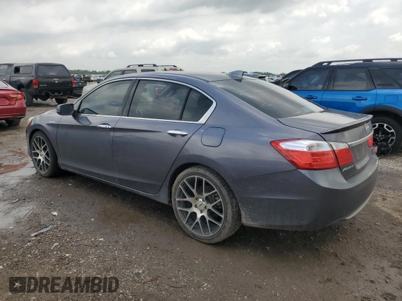 2014 Honda Accord Touring z VIN 1HGCR6F75EA010505, wystawiony jako Copart lot #54100745 z przebiegiem 181 448 mil mil oraz Szkoda całkowita • Salvage title. Historia ofert i sprzedaży dostępna na DreamBid. Obrazek 2.