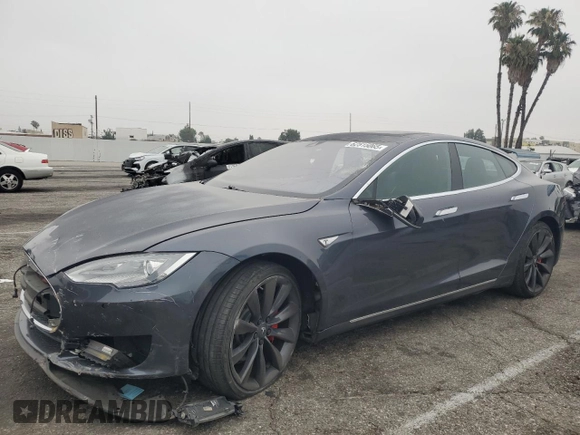 2014 Tesla Model S 60 with VIN 5YJSA1H10EFP60690, listed as a Copart auction lot 62515065 with 57,864 mi miles and Clean title. Bid and sale history available at DreamBid. Image 1.