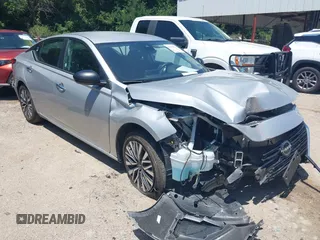 2024 Nissan Altima SV with VIN 1N4BL4DV3RN388862, listed as a IAAI auction lot 42333834 with 33,092 mi miles and . Bid and sale history available at DreamBid. Image 1.