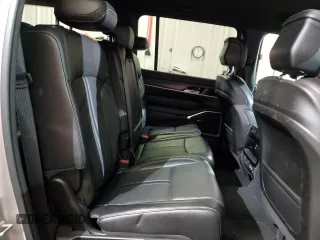 2024 Jeep Wagoneer Series II with VIN 1C4SJUBP6RS116747, listed as a Copart auction lot 85860634 with 31,652 mi miles and Salvage title. Bid and sale history available at DreamBid. Image 11.