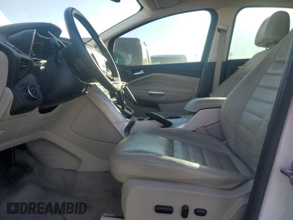 2015 Ford C-Max SEL z VIN 1FADP5CU2FL112790, wystawiony jako Copart lot #54338155 z przebiegiem 108 653 mil mil oraz Szkoda całkowita • Salvage title. Historia ofert i sprzedaży dostępna na DreamBid. Obrazek 7.