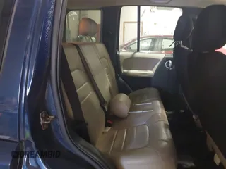 2004 Jeep Liberty Limited with VIN 1J4GL58K44W161408, listed as a IAAI auction lot 41585222 with 208,194 mi miles. Bid and sale history available at carsss.com. Image 8.