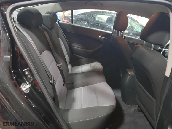 2018 Kia Forte LX with VIN 3KPFL4A76JE177004, listed as a Copart auction lot 84804984 with 68,343 mi miles and Salvage Title. Bid and sale history available at carsss.com. Image 10.