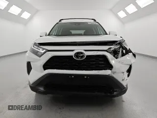 2022 Toyota RAV4 XLE with VIN 2T3W1RFV1NW234956, listed as a Copart auction lot 59725315 with 29,587 mi miles and Clean title. Bid and sale history available at DreamBid. Image 5.