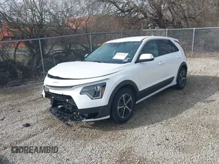 2024 Kia Niro LX with VIN KNDCP3LE6R5164953, listed as a IAAI auction lot 41822646 with 80,837 mi miles. Bid and sale history available at carsss.com. Image 2.