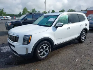 2020 Kia Telluride EX z VIN 5XYP3DHC0LG048043, wystawiony jako IAAI lot #42259706 z przebiegiem 55 363 mil mil oraz . Historia ofert i sprzedaży dostępna na DreamBid. Obrazek 2.