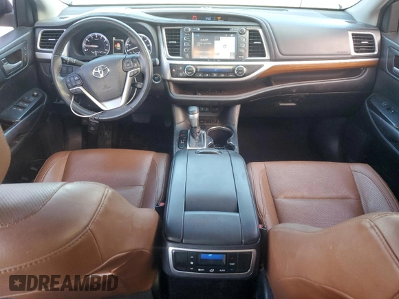 2017 Toyota Highlander Limited with VIN 5TDYZRFH3HS228058, listed as a Copart auction lot 62034005 with 140,250 mi miles and Salvage title. Bid and sale history available at DreamBid. Image 8.