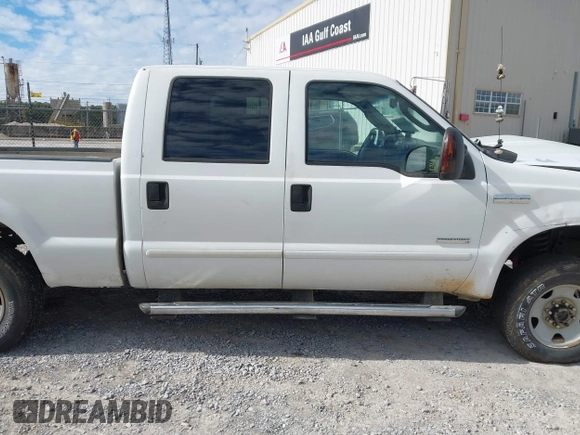 2006 Ford F-250 XL z VIN 1FTSW21P36EA12234, wystawiony jako IAAI lot #41218439 z przebiegiem 366 410 mil mil oraz . Historia ofert i sprzedaży dostępna na DreamBid. Obrazek 13.